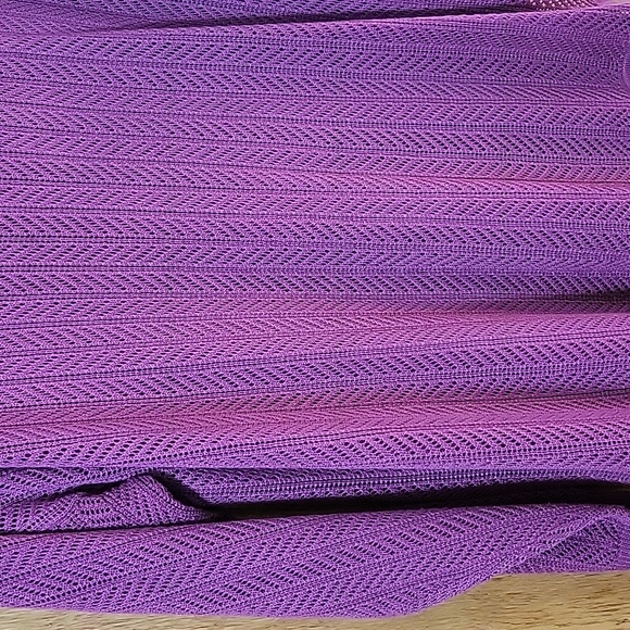 RETRO-ology Purple 2X Women Top - Picture 3 of 4